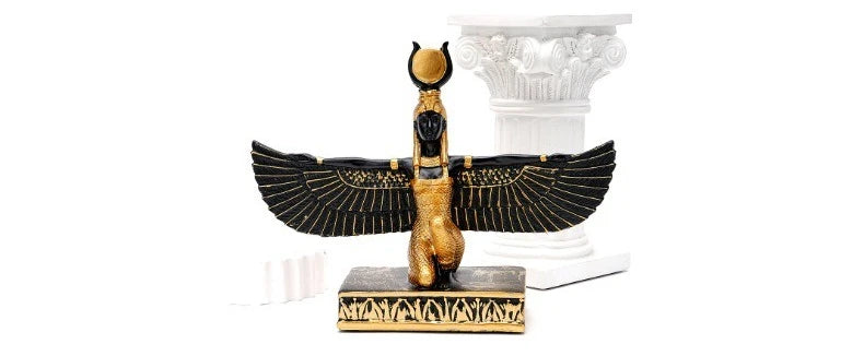 Ancient Egyptian Isis Souvenir Goddess Statue: Resin Decorative Ornament for Entryway or TV Cabinet in A Light Luxury Style