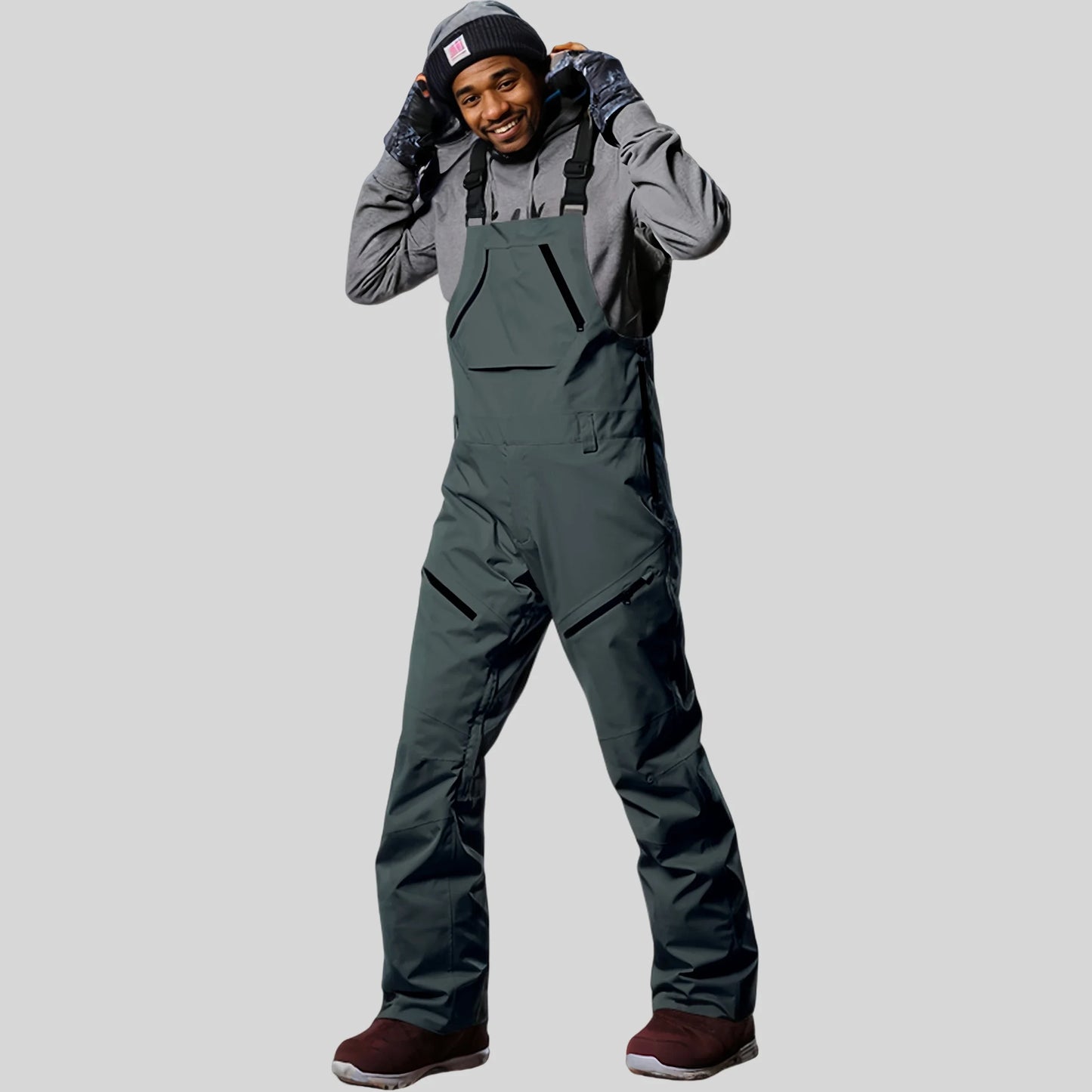 2025 Winter Skiing Pants Outdoor Waterproof Windproof Snow Trousers Men Loose Ski Overalls Snowboard Sport Strap Pants Clothing